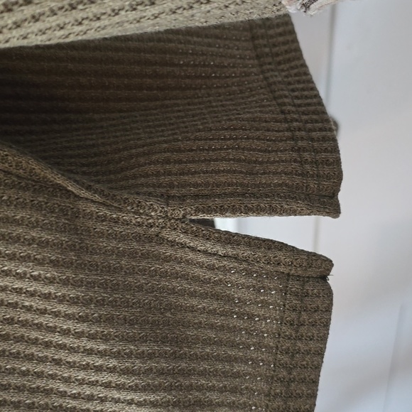 Pol olive mixed pattern top - Picture 7 of 11